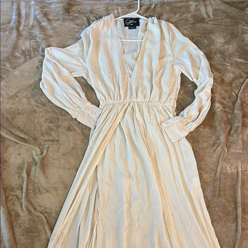 Zara Ivory Long Sleeve Maxi Dress - Picture 2 of 6